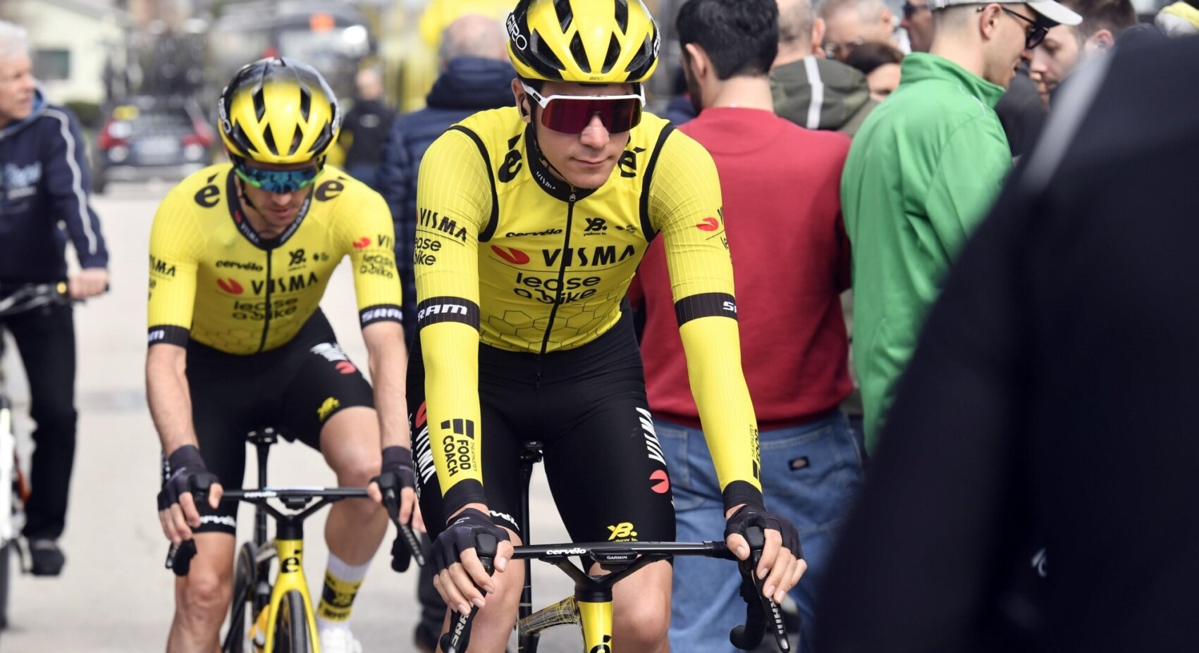 Team Visma | Lease a Bike experiences difficult day in Tirreno-Adriatico
