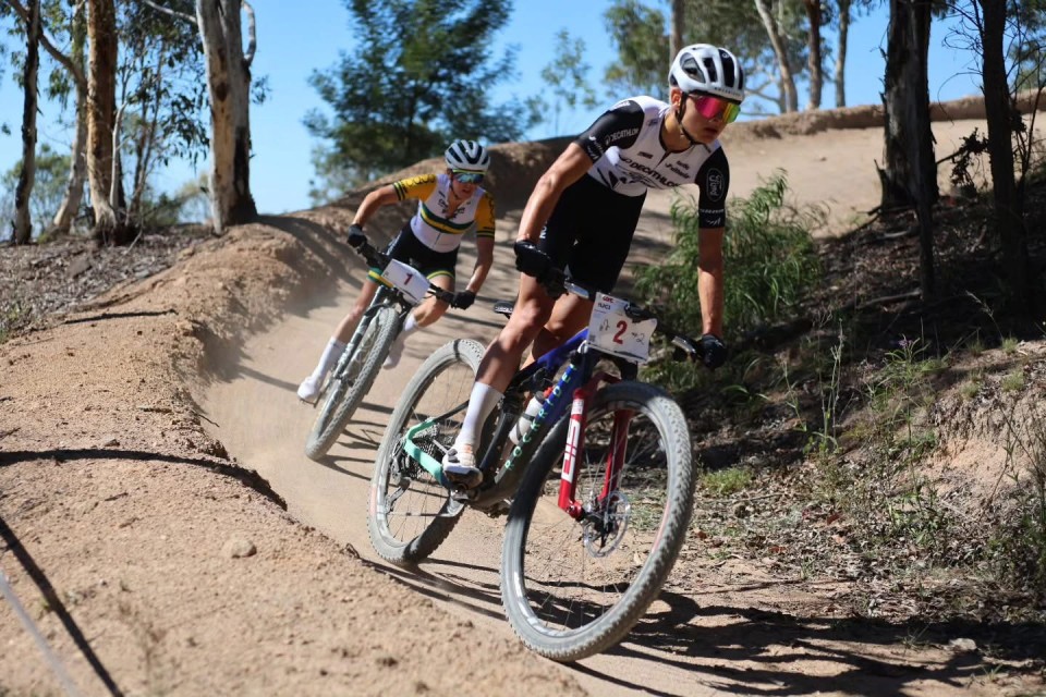 Maxwell, Cooper claim Continental MTB Series titles