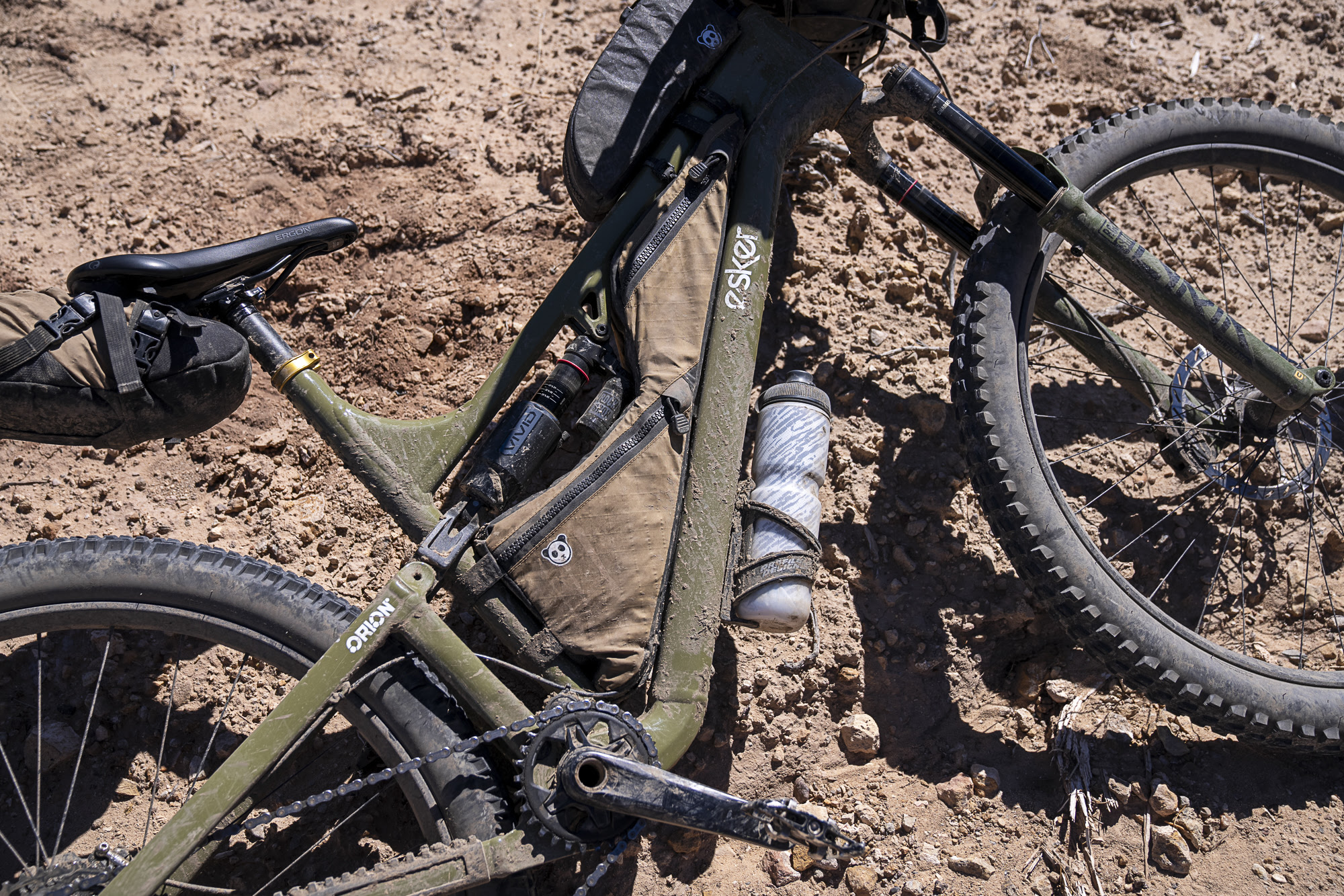 The new Esker Howdy and Woodsy full-suspension trail bikes are available in aluminum or titanium